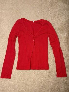 SET Active ❤️❤️ Red Ribbed Henley V-Neck Long Sleeve Top heart buttons NWOT